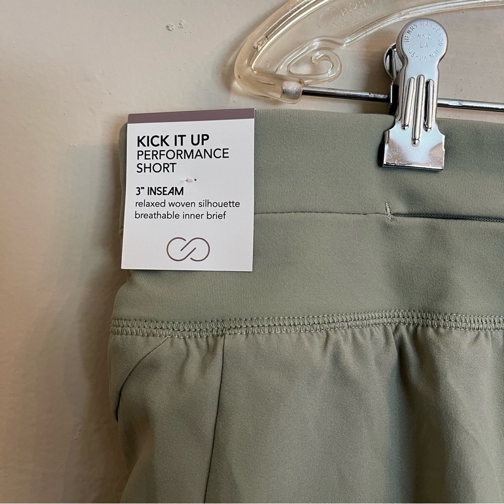 Calia Kick it Up Performance Athletic Shorts Sage Green NWT Size XL - Picture 3 of 10